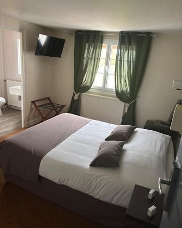 Logis Hotel De La Tour Masseret 외부 사진